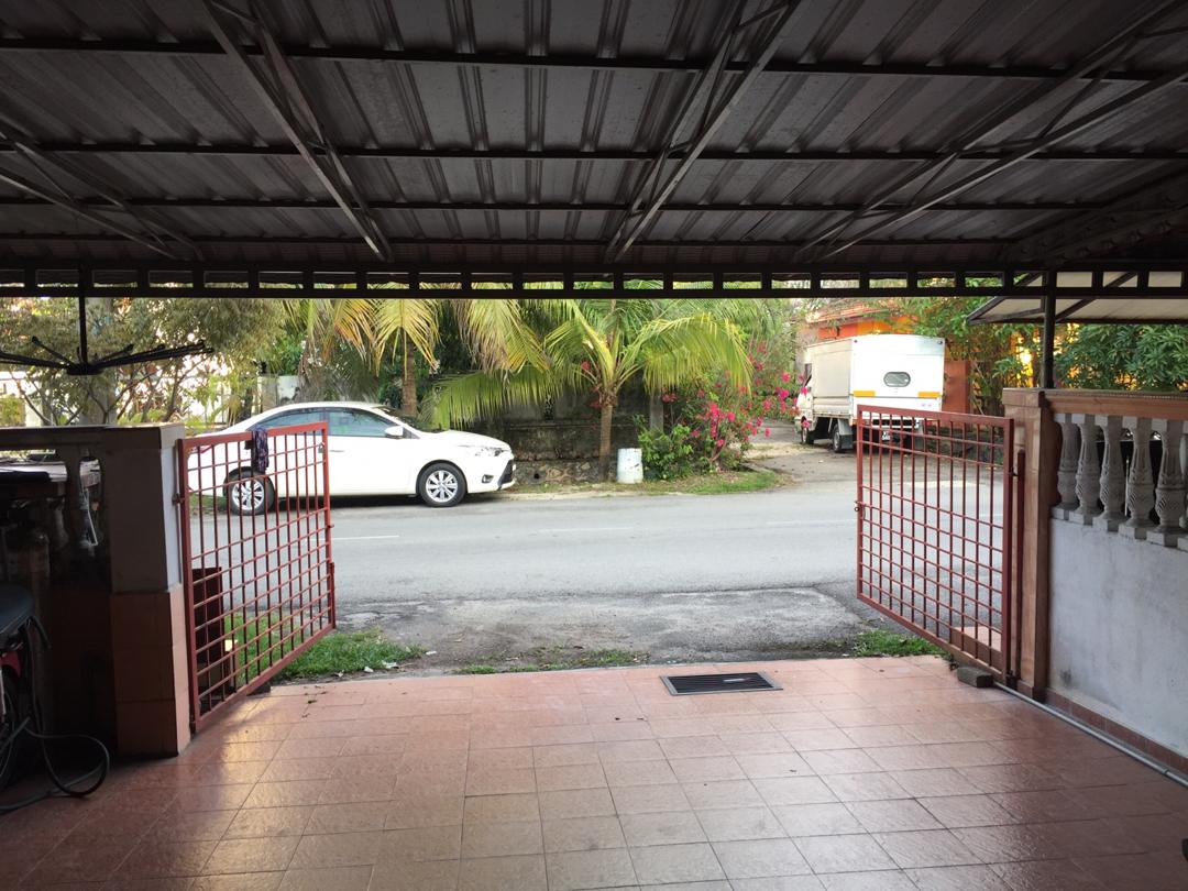 Rumah Sewa Sungai Buloh  Teres Dua Tingkat Saujana Utama Selangor